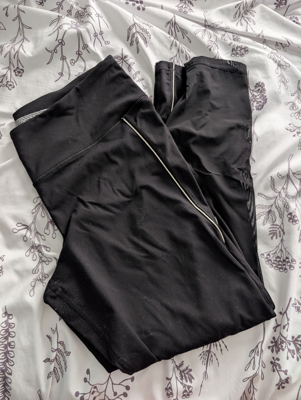 Victorias secret Sport | Black Knockout Leggings With Mesh Calves